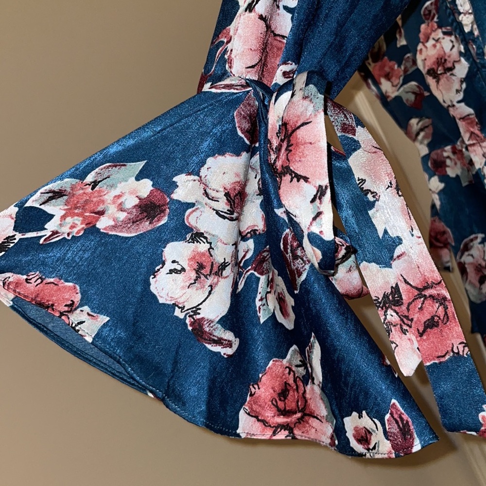 Romper - Picture 5 of 6